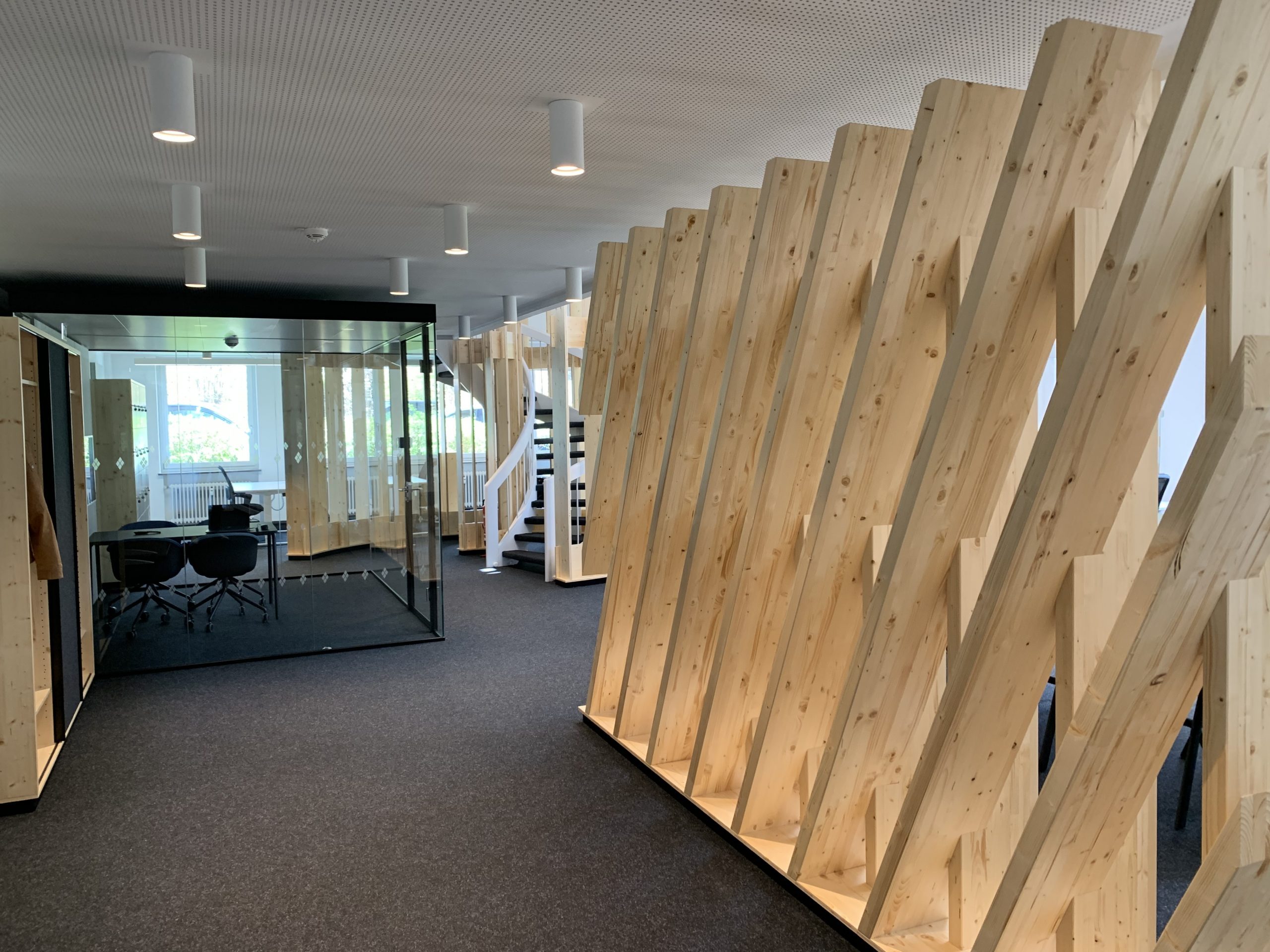 Blick in das BayTM-B&uuml;ro in Waldkirchen